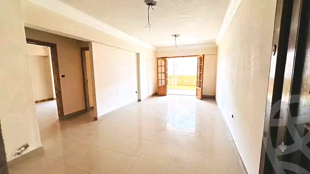 https://aqarmap.com.eg/ar/listing/7154195-for-sale-alexandria-el-asafra-l-sfr-bhry