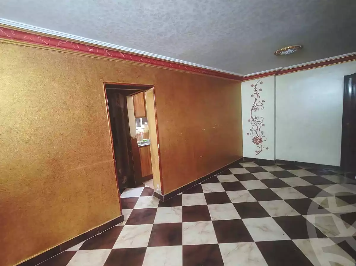 https://aqarmap.com.eg/ar/listing/7154342-for-sale-cairo-ain-shams-ain-shams-el-sharkia-el-zahraa-st