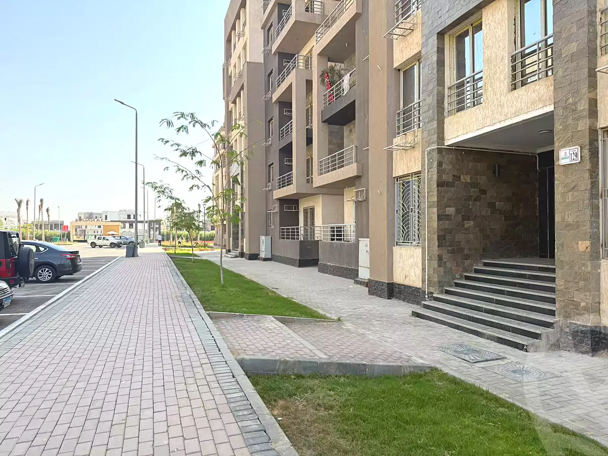 https://aqarmap.com.eg/ar/listing/7154467-for-rent-cairo-el-sheikh-zayed-city-mntq-fr-y-bmdyn-lshykh-zyd