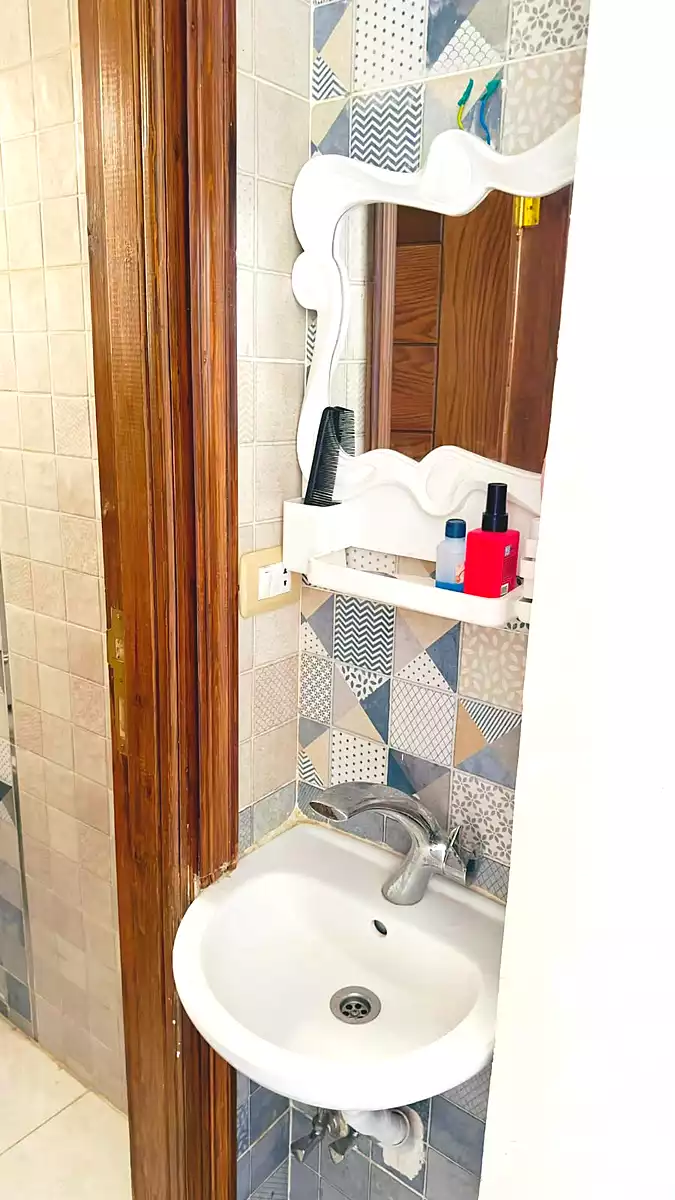 https://aqarmap.com.eg/ar/listing/7154545-for-rent-cairo-6th-of-october-mntq-fr-y-b-6-ktwbr