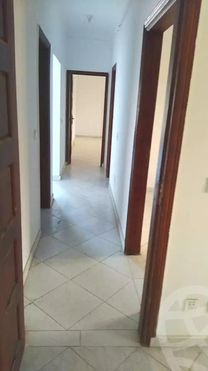 https://aqarmap.com.eg/ar/listing/7154799-for-rent-cairo-el-sheikh-zayed-city-el-hay-elawel-street-24