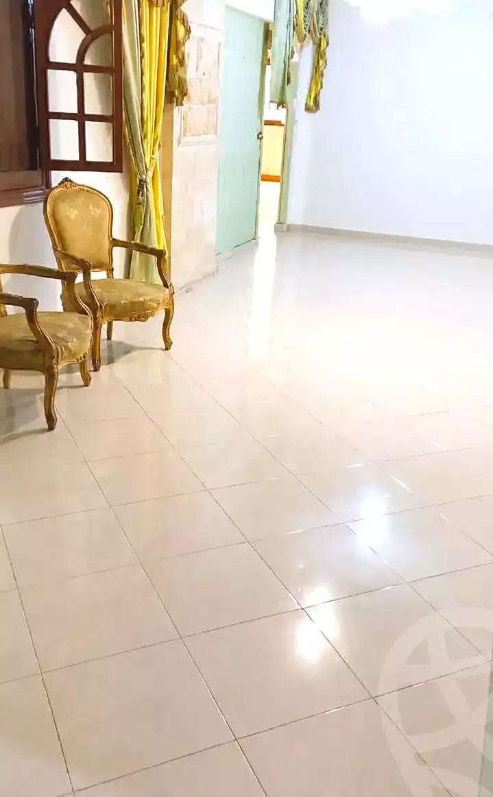 https://aqarmap.com.eg/en/listing/7154838-for-rent-alexandria-ganaklis