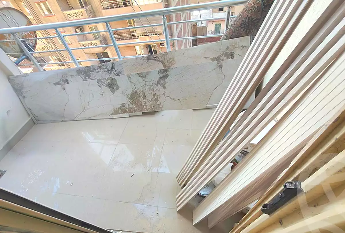 https://aqarmap.com.eg/ar/listing/7155033-for-sale-alexandria-sydy-bshr-sydy-bshr-bhry-shr-khld-bn-lwlyd