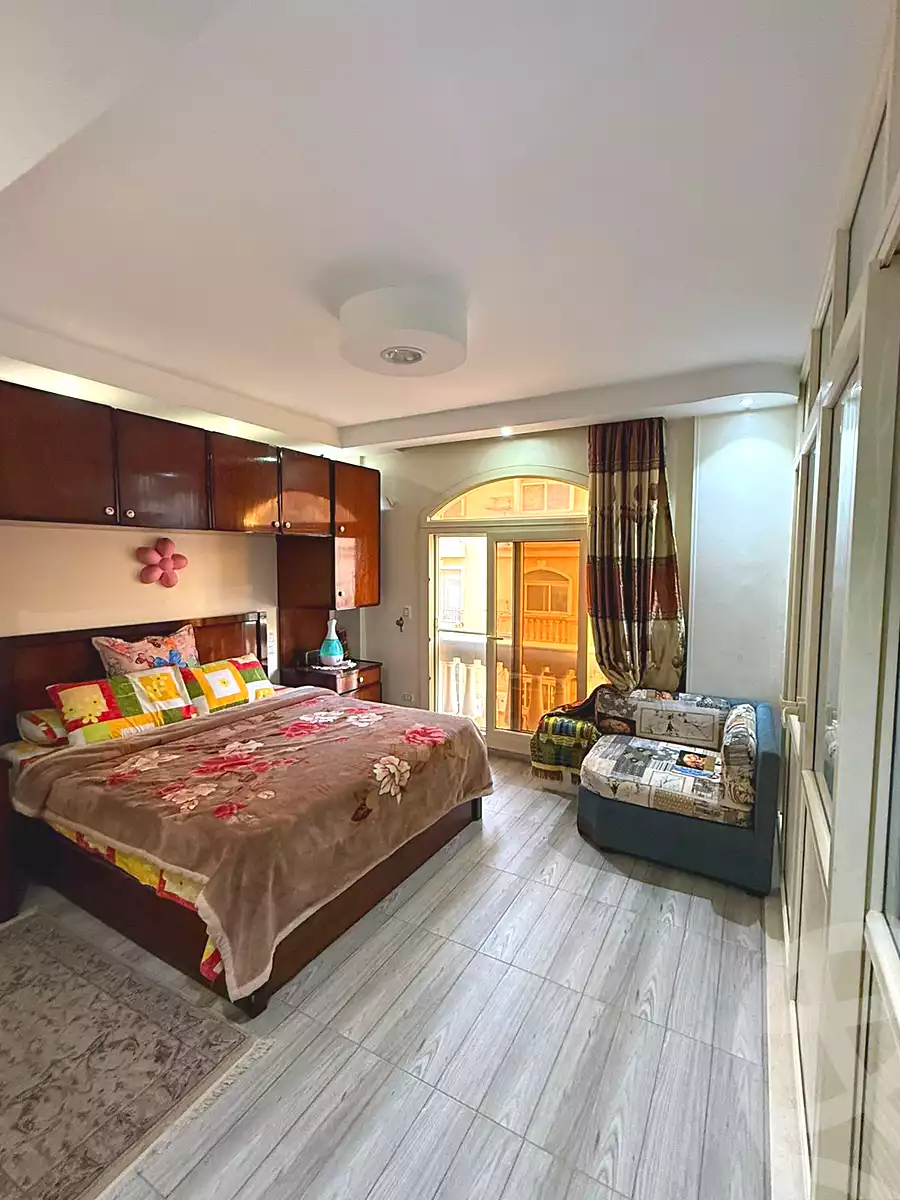 https://aqarmap.com.eg/ar/listing/7155111-for-sale-cairo-new-cairo-south-investors-zizinia-st
