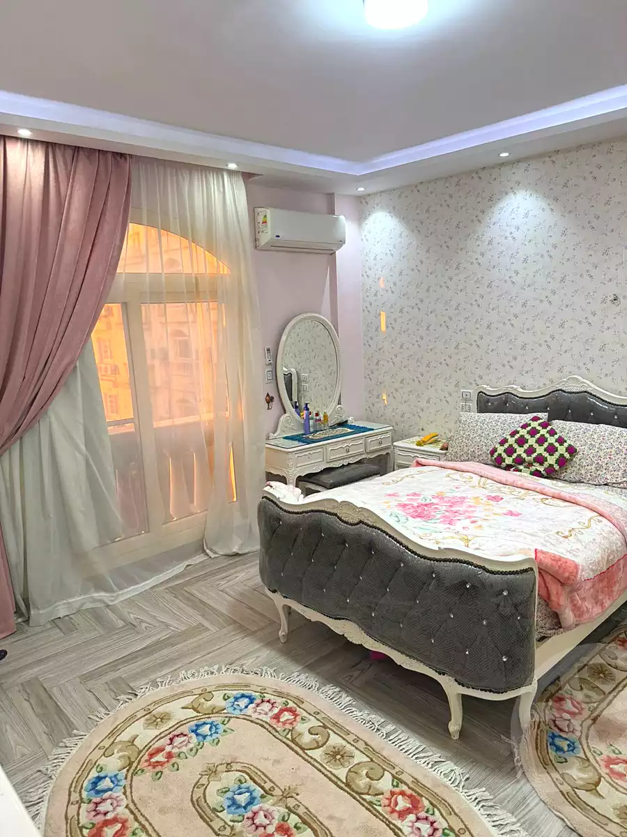 https://aqarmap.com.eg/ar/listing/7155111-for-sale-cairo-new-cairo-south-investors-zizinia-st