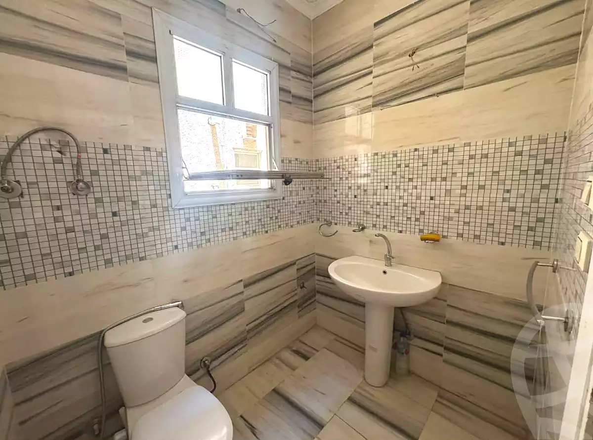 https://aqarmap.com.eg/ar/listing/7155154-for-rent-cairo-new-cairo-ganob-el-akadamiya-south-academy-h-mosaab-ibn-omair-st