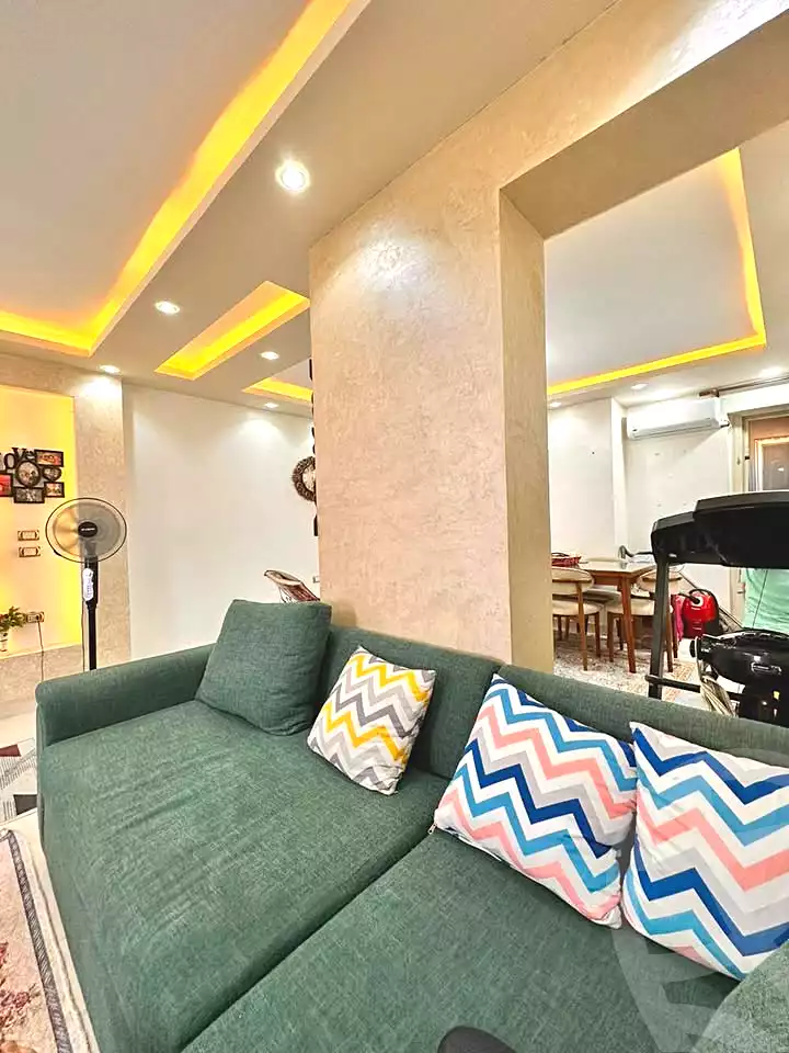 https://aqarmap.com.eg/ar/listing/7155346-for-sale-cairo-ain-shams-jsr-lswys