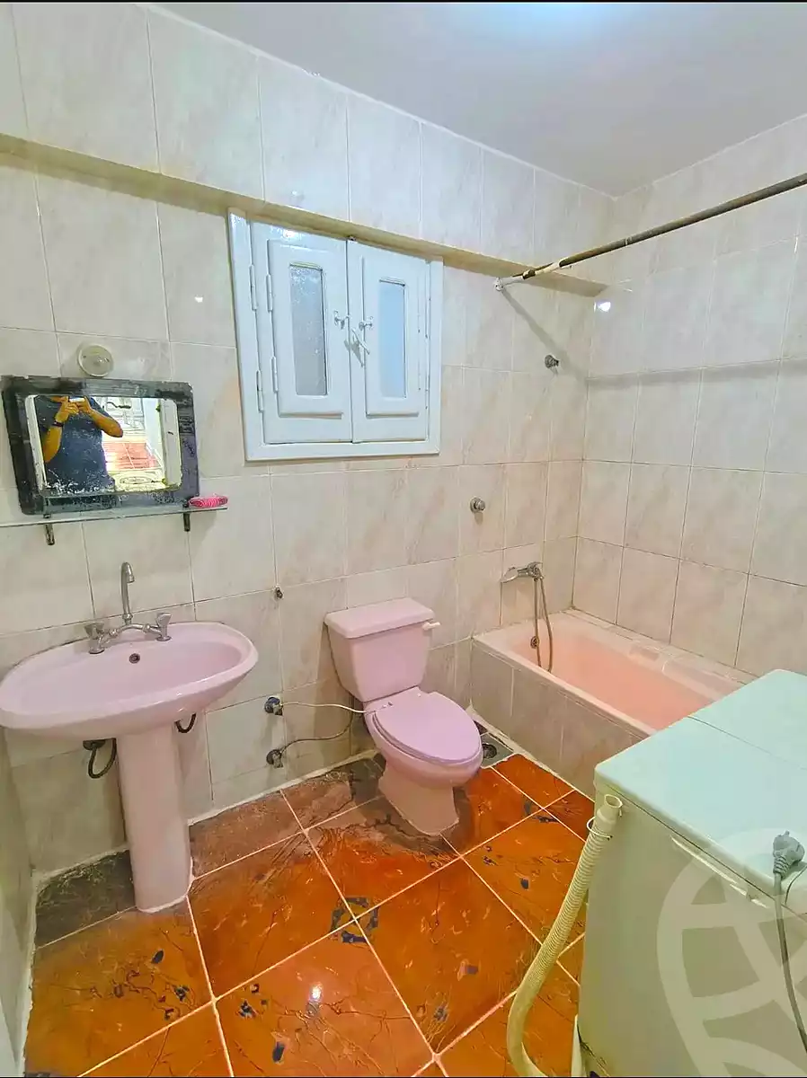 https://aqarmap.com.eg/ar/listing/7155351-for-sale-alexandria-al-agamy-shataa-el-nakheel