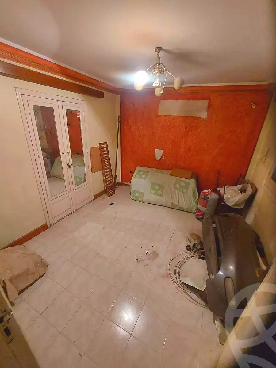 https://aqarmap.com.eg/en/listing/7155496-for-sale-cairo-helwan-helwan-el-sharkeya-borhan-st