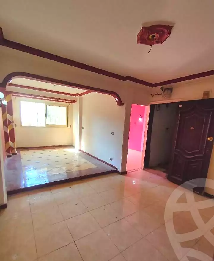 https://aqarmap.com.eg/ar/listing/7155494-for-sale-alexandria-lsywf-el-falki