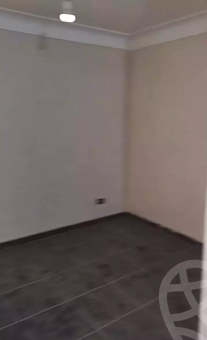 https://aqarmap.com.eg/ar/listing/7155540-for-sale-alexandria-sydy-bshr-sydy-bshr-bhry-shr-mhmwd-l-yswy