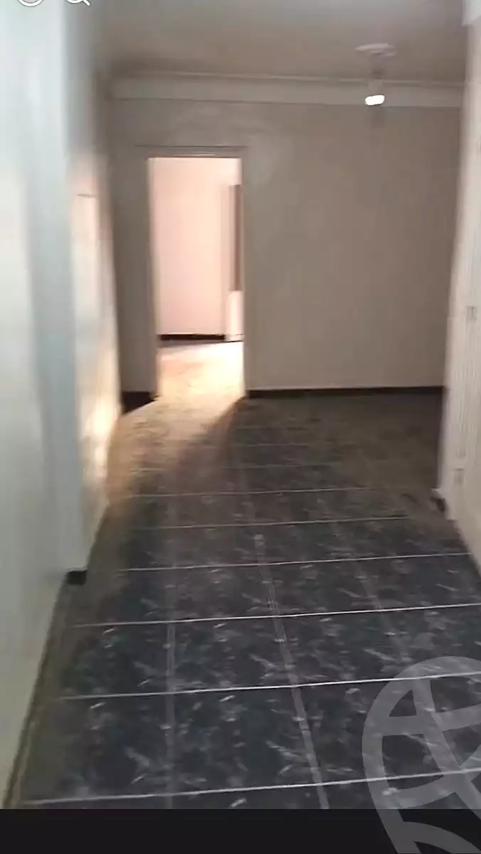 https://aqarmap.com.eg/ar/listing/7155540-for-sale-alexandria-sydy-bshr-sydy-bshr-bhry-shr-mhmwd-l-yswy