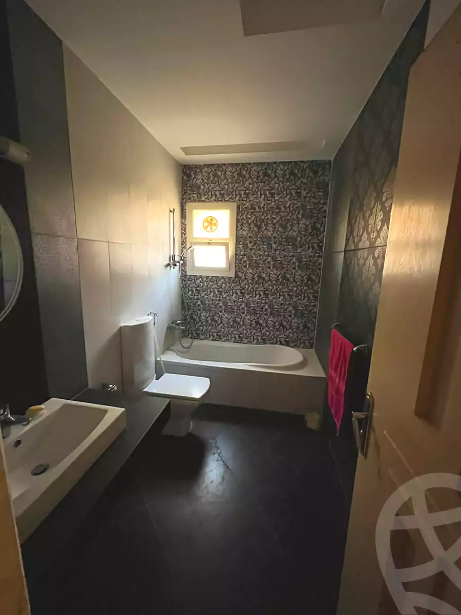 https://aqarmap.com.eg/ar/listing/7155544-for-sale-cairo-new-cairo-el-ahyaa-first-neighborhood-omar-ibn-abd-el-aziz-st