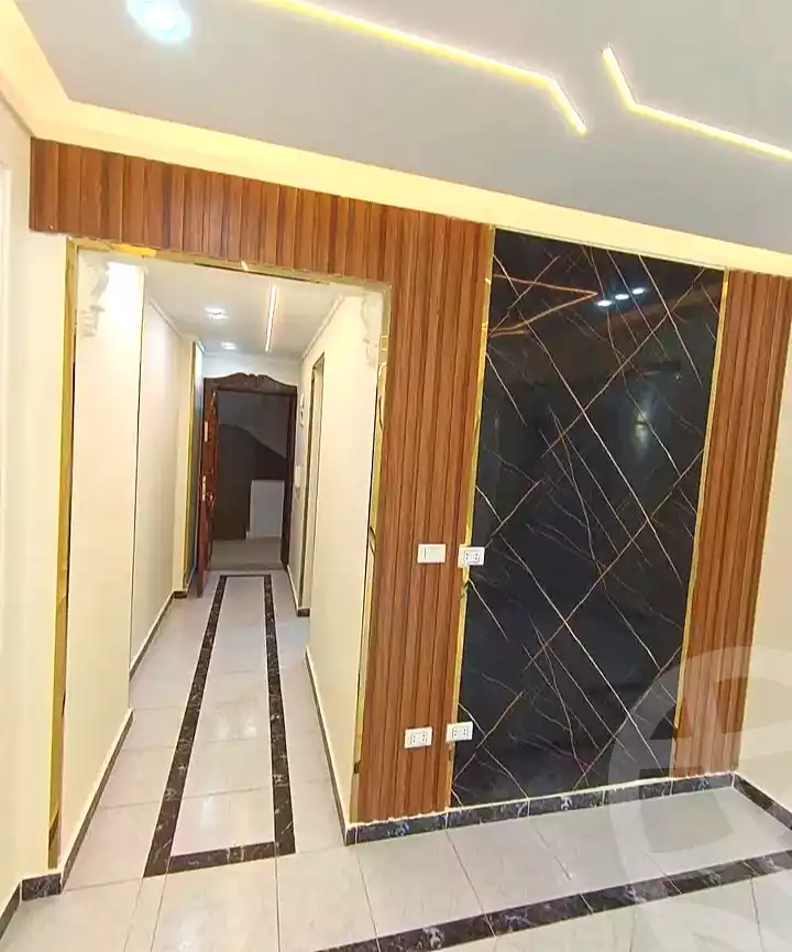 https://aqarmap.com.eg/ar/listing/7155532-for-sale-alexandria-sydy-bshr-sydy-bshr-bhry-gamal-abd-el-nasir-st