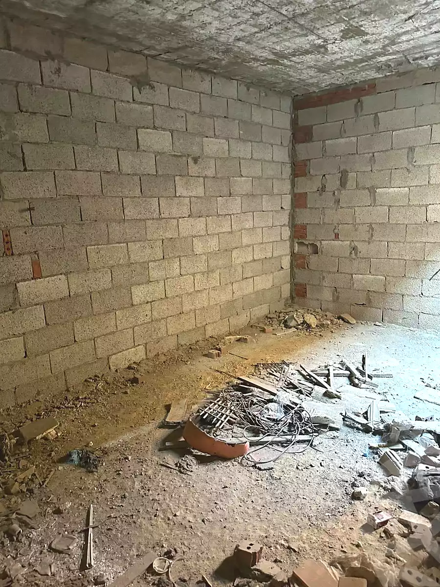 https://aqarmap.com.eg/ar/listing/7155546-for-sale-alexandria-al-agamy-el-hanouvel-radwan-st
