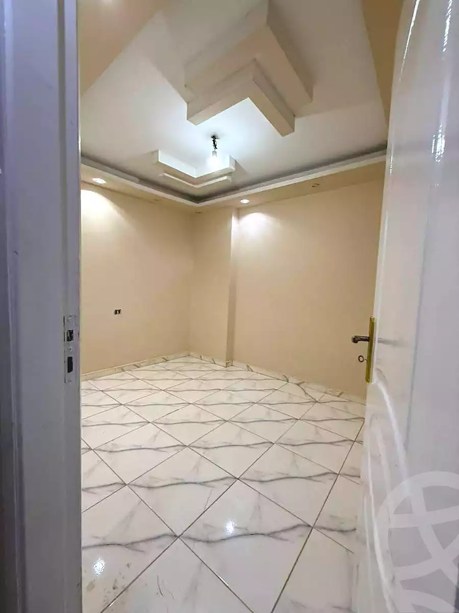 https://aqarmap.com.eg/en/listing/7155838-for-sale-cairo-elnozha-Streettt-27