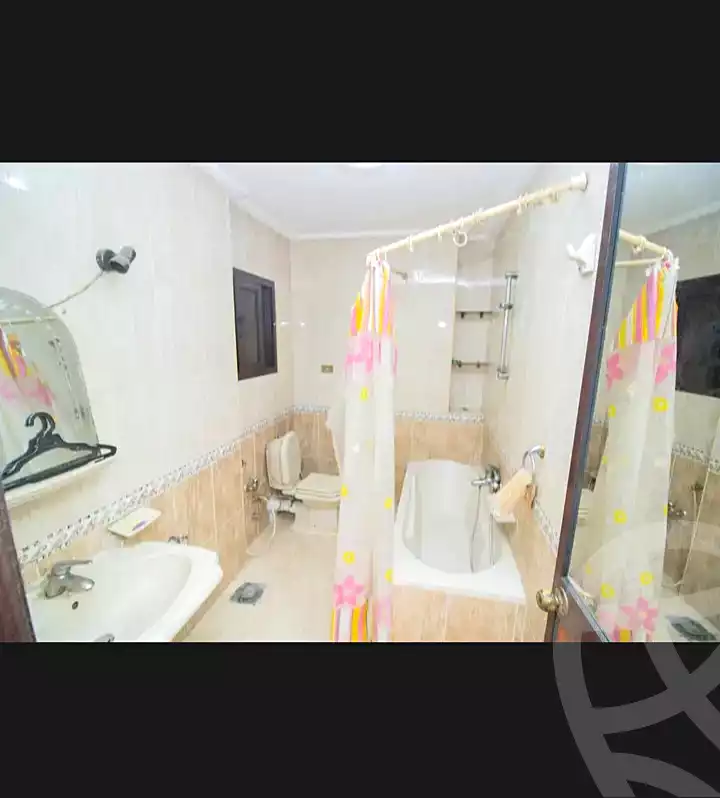 https://aqarmap.com.eg/en/listing/7155837-for-rent-alexandria-moharram-bey