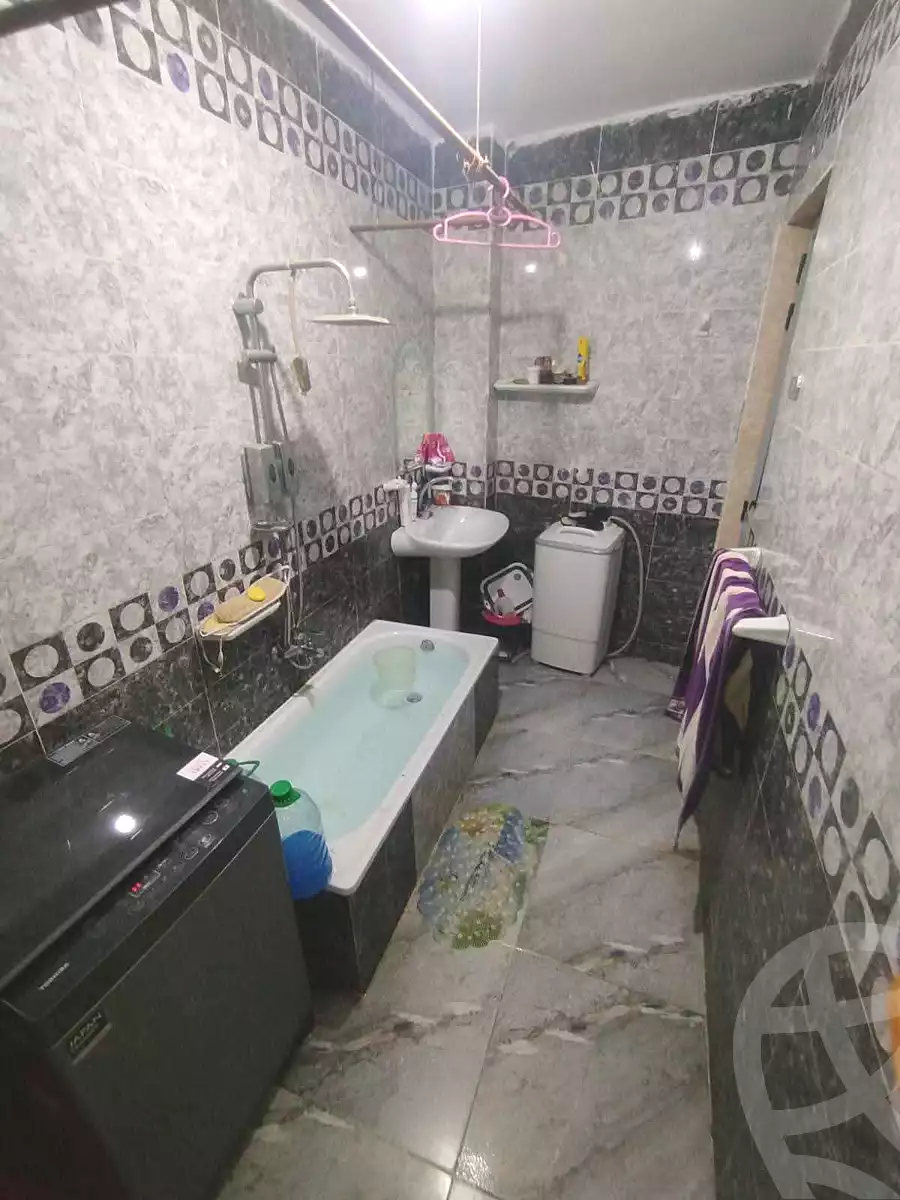 https://aqarmap.com.eg/en/listing/7155900-for-sale-cairo-nozha-2-el-khamseen-st