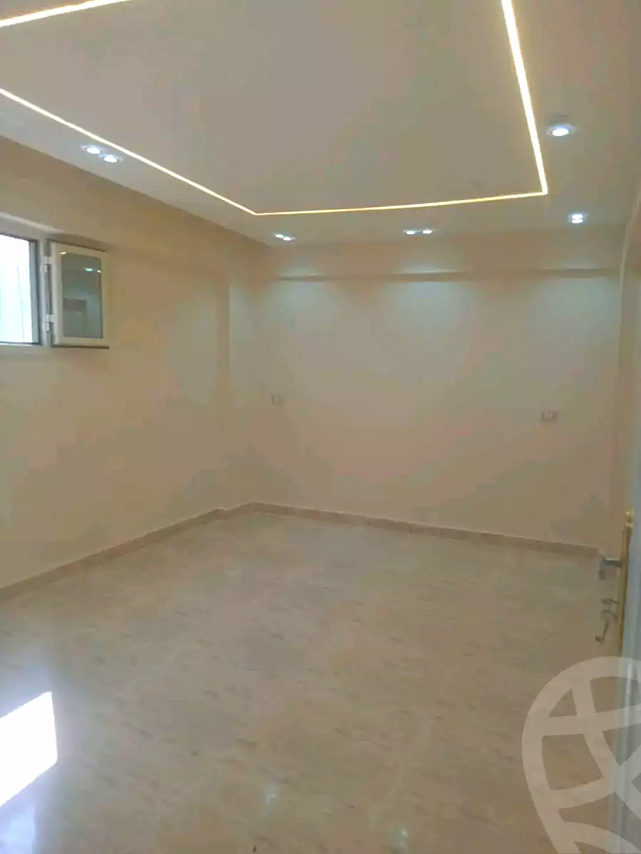 https://aqarmap.com.eg/en/listing/7156104-for-sale-alexandria-al-agamy-el-hanouvel