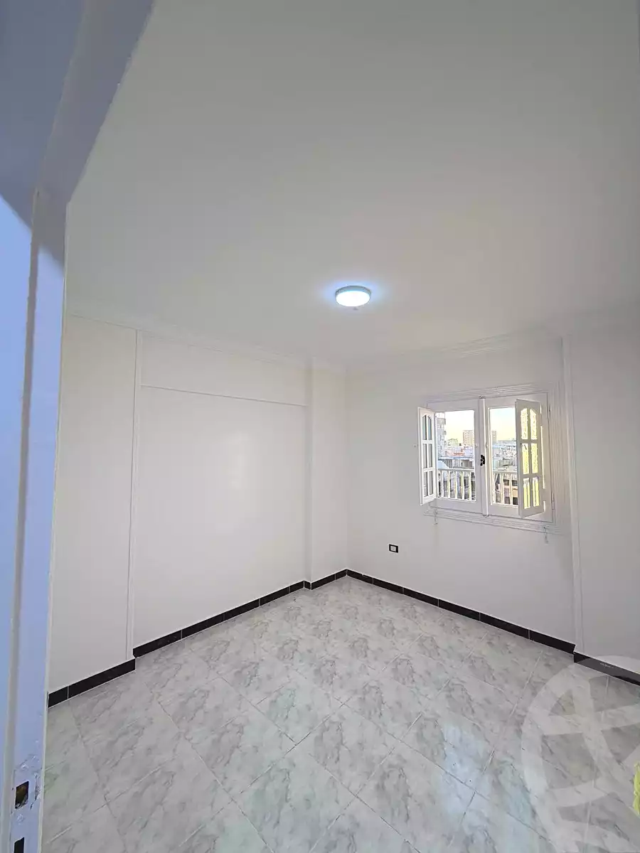 https://aqarmap.com.eg/ar/listing/7156201-for-sale-alexandria-al-agamy-shataa-el-nakheel-street-47