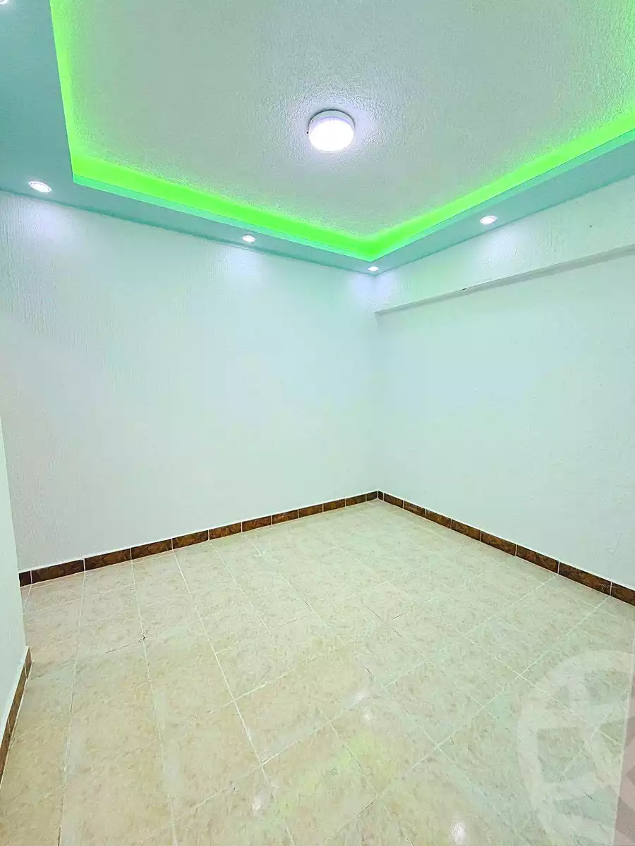 https://aqarmap.com.eg/ar/listing/7156211-for-sale-alexandria-al-agamy-shataa-el-nakheel-street-61