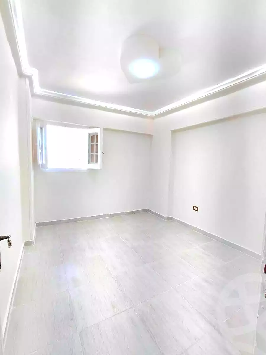 https://aqarmap.com.eg/ar/listing/7156227-for-sale-alexandria-al-agamy-shataa-el-nakheel