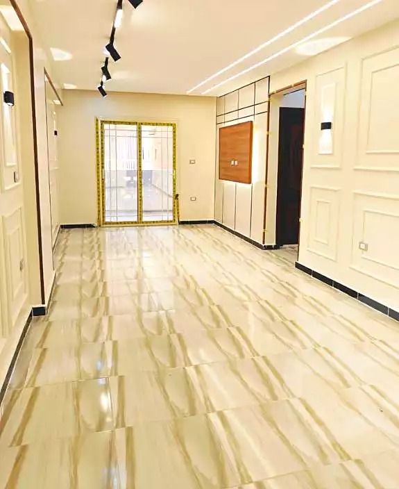 https://aqarmap.com.eg/ar/listing/7156272-for-sale-alexandria-al-agamy-bw-ywsf