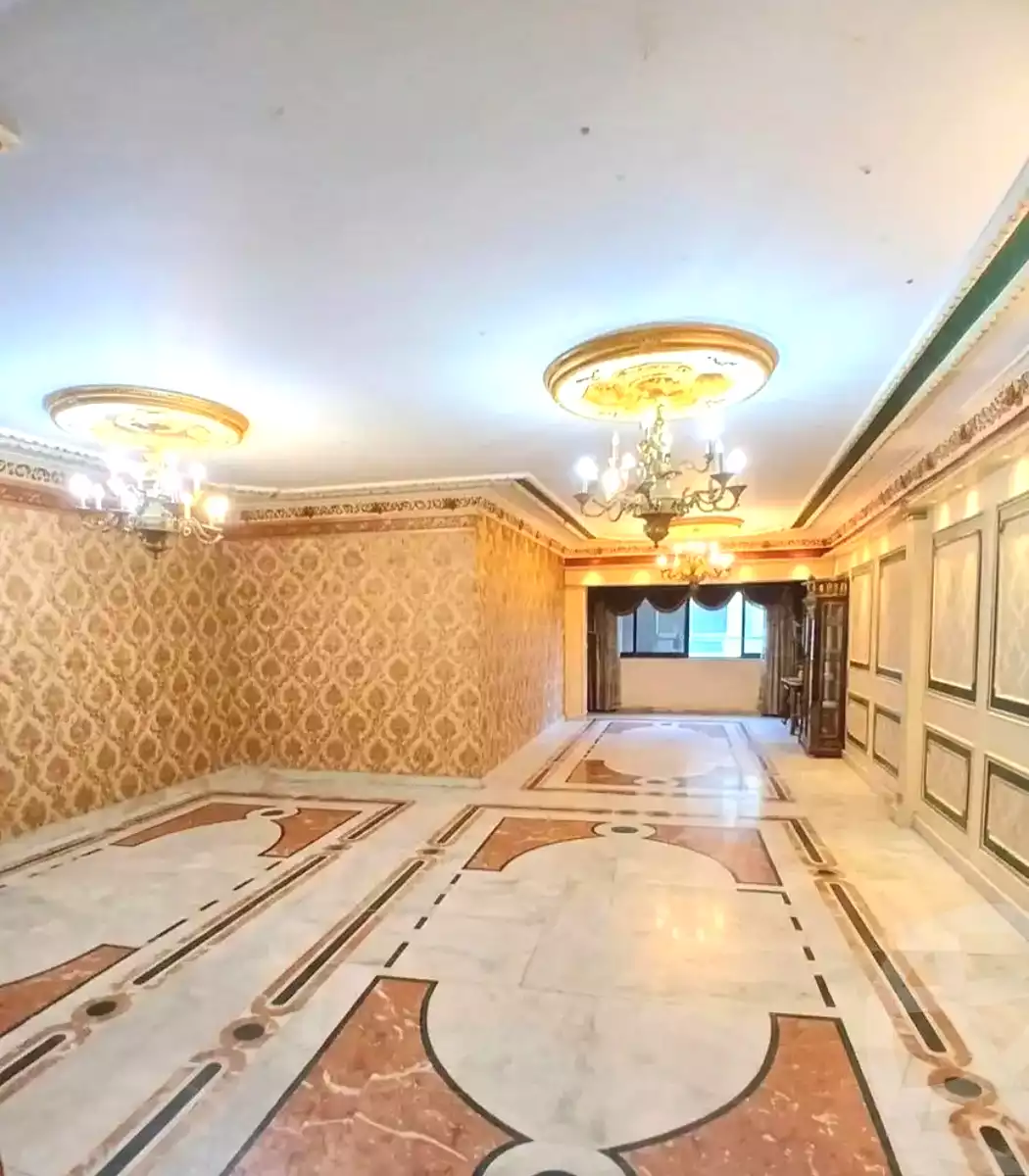 https://aqarmap.com.eg/ar/listing/7156298-for-sale-alexandria-camp-cesar-port-said-street