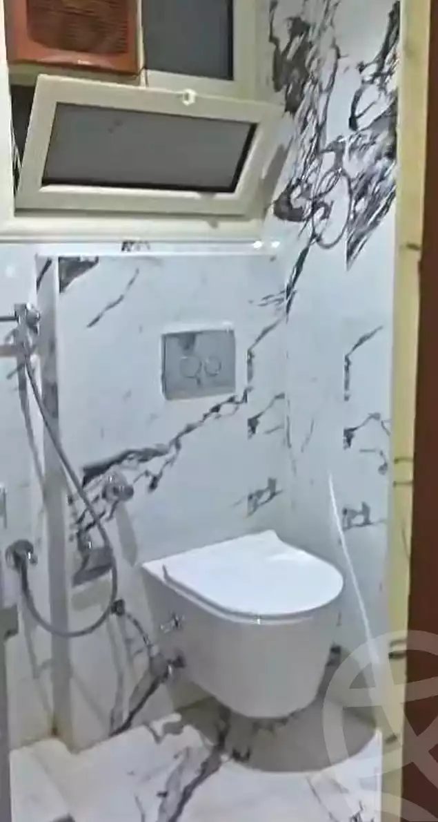 https://aqarmap.com.eg/ar/listing/7156388-for-sale-cairo-ain-shams-jsr-lswys-tqsym-mr-bn-lkhtb