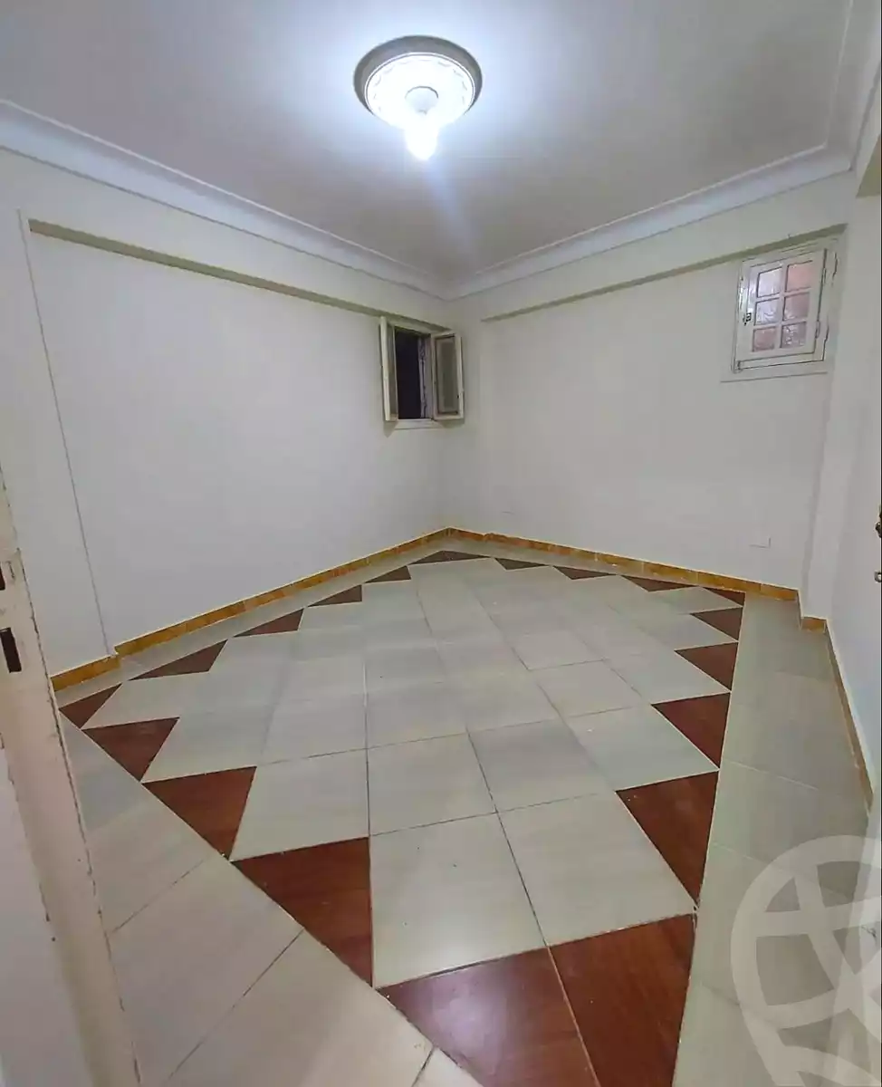 https://aqarmap.com.eg/ar/listing/7156450-for-sale-alexandria-lsywf-shamaa