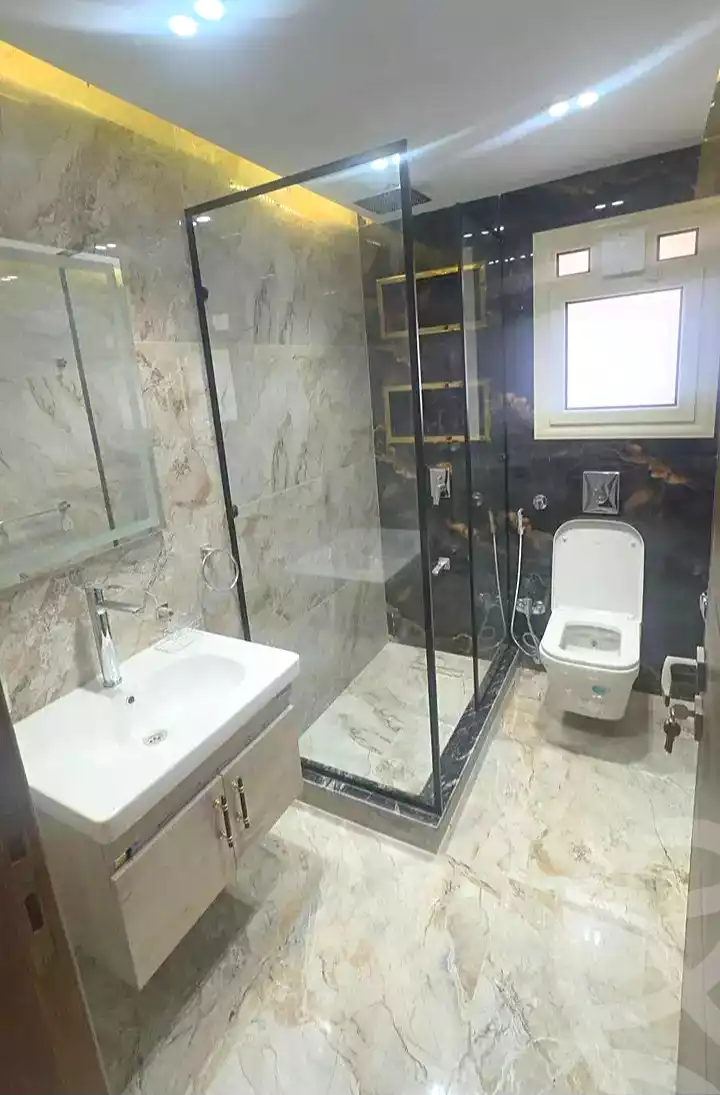https://aqarmap.com.eg/en/listing/7156688-for-rent-alexandria-lsywf-gamila-city-compound