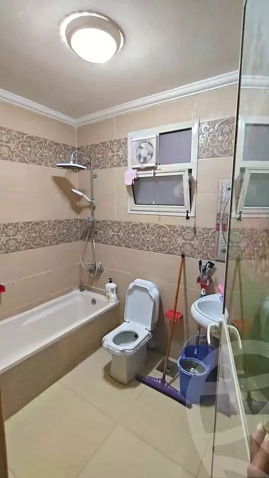 https://aqarmap.com.eg/en/listing/7156915-for-sale-alexandria-al-agamy-lbytsh-saad-zaghloul-st
