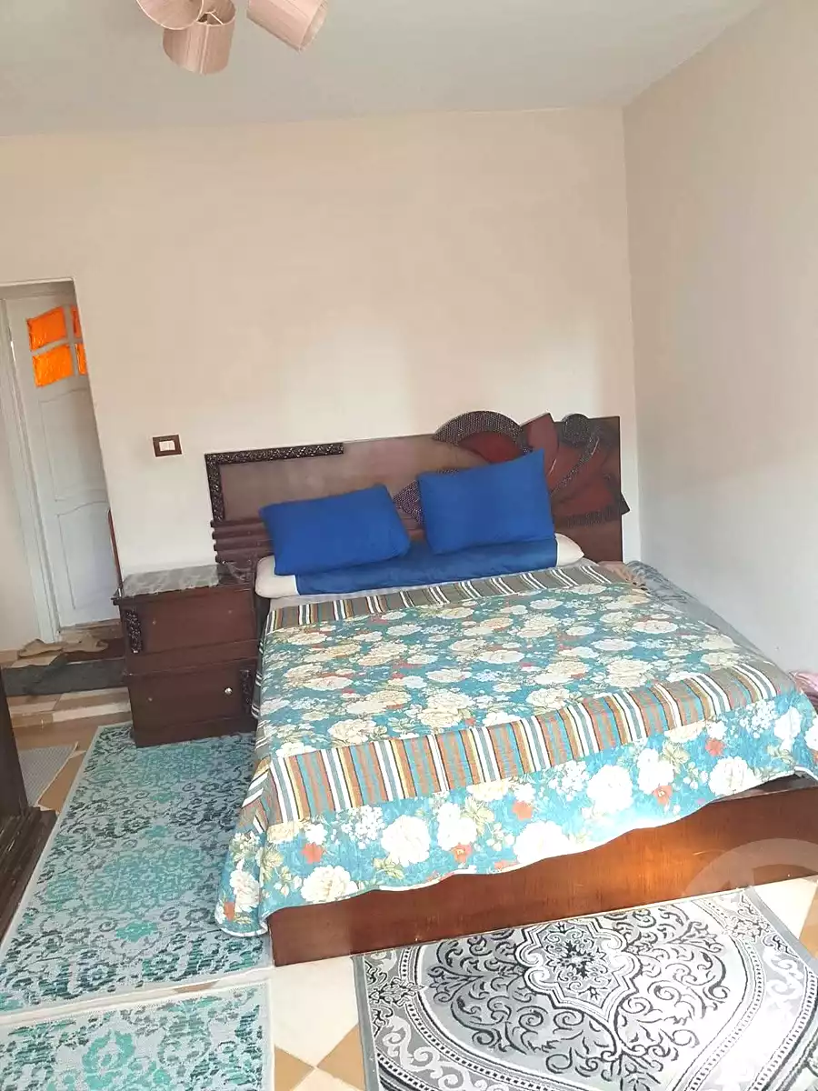 https://aqarmap.com.eg/en/listing/7156997-for-sale-alexandria-alhadara-new-el-hadra-mohammed-abd-el-aleem-st