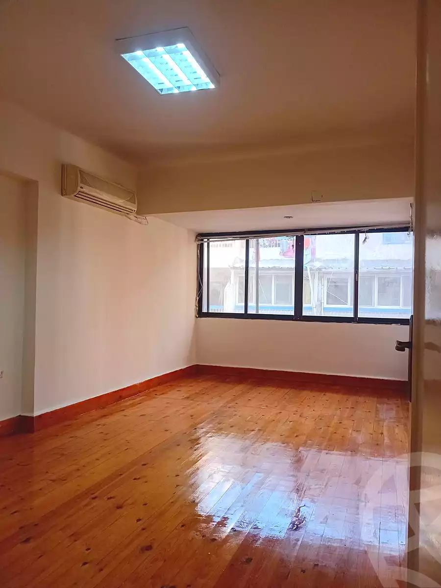 https://aqarmap.com.eg/ar/listing/7157154-for-rent-alexandria-el-asafra-l-sfr-bhry