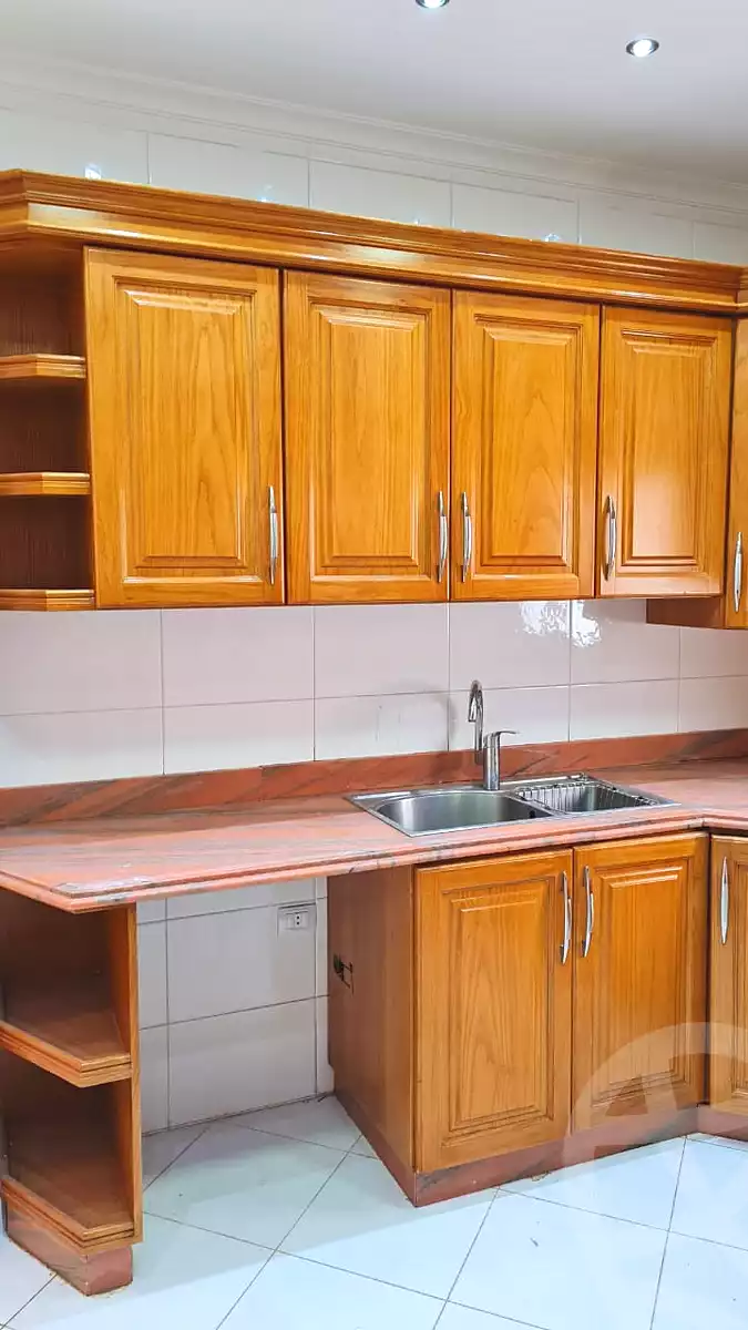 https://aqarmap.com.eg/ar/listing/7157461-for-sale-cairo-new-cairo-el-yassamin-el-yasmeen-7-el-shaheed-mahmoud-maher-st