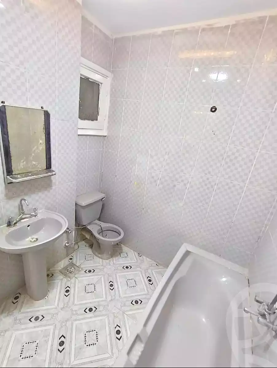 https://aqarmap.com.eg/ar/listing/7157459-for-sale-alexandria-al-agamy