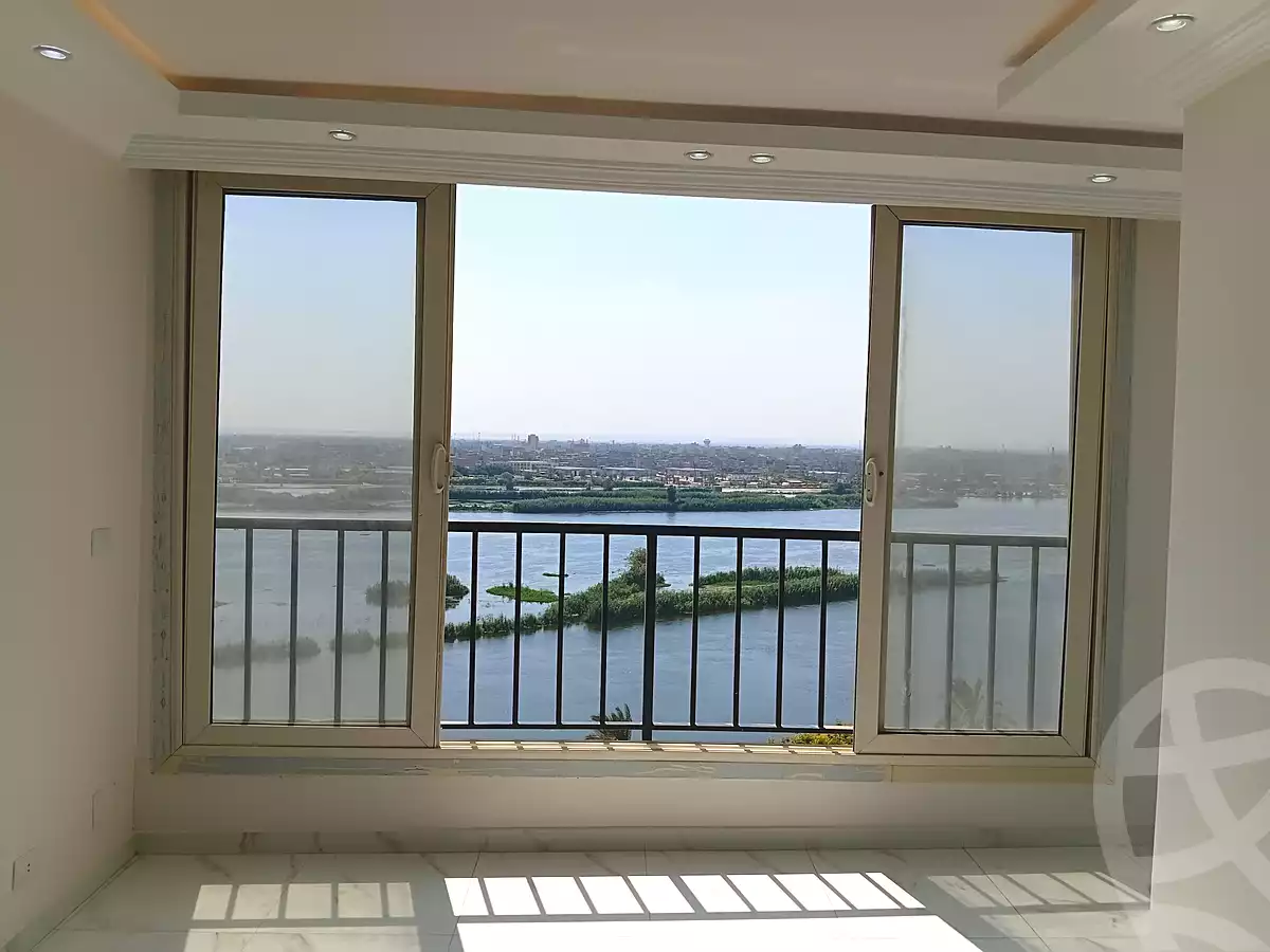 https://aqarmap.com.eg/ar/listing/7157465-for-sale-cairo-helwan-hadayek-helwan-nile-corniche-st