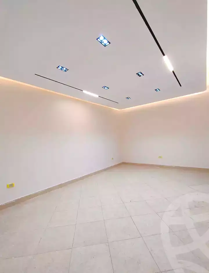 https://aqarmap.com.eg/ar/listing/7157772-for-sale-alexandria-al-agamy-lbytsh-al-kaada-st