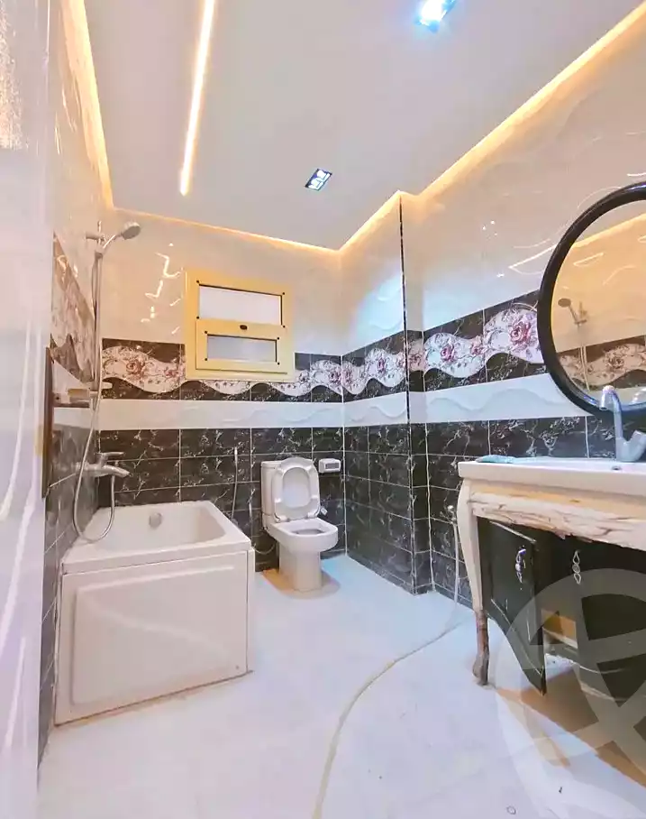 https://aqarmap.com.eg/ar/listing/7157772-for-sale-alexandria-al-agamy-lbytsh-al-kaada-st