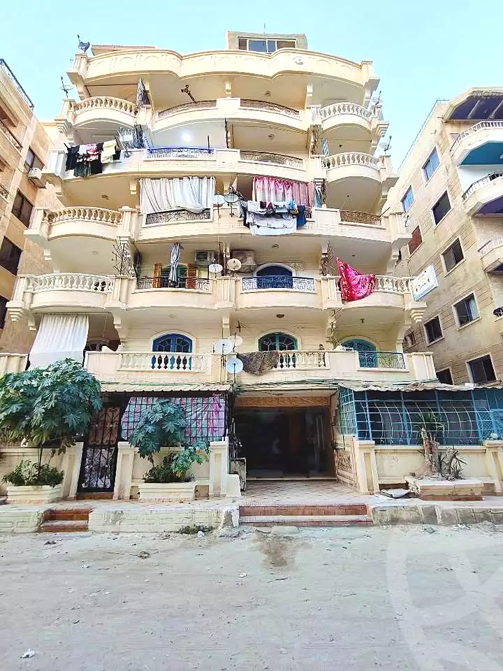 https://aqarmap.com.eg/ar/listing/7157804-for-sale-alexandria-al-agamy-shataa-el-nakheel