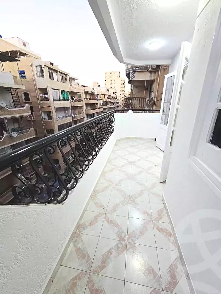 https://aqarmap.com.eg/ar/listing/7157810-for-sale-alexandria-al-agamy-shataa-el-nakheel
