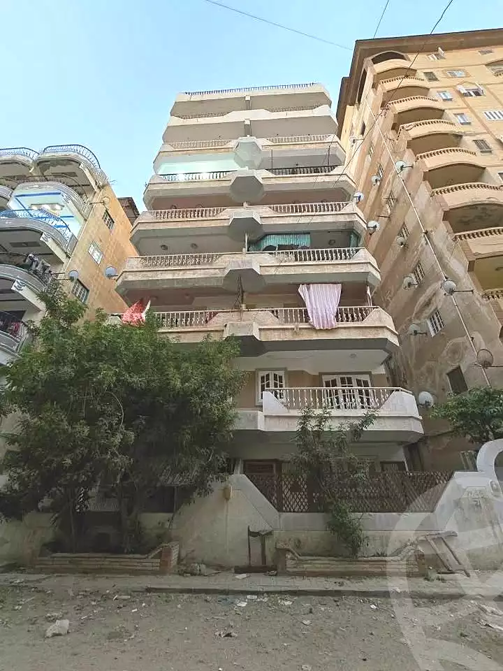 https://aqarmap.com.eg/ar/listing/7157810-for-sale-alexandria-al-agamy-shataa-el-nakheel