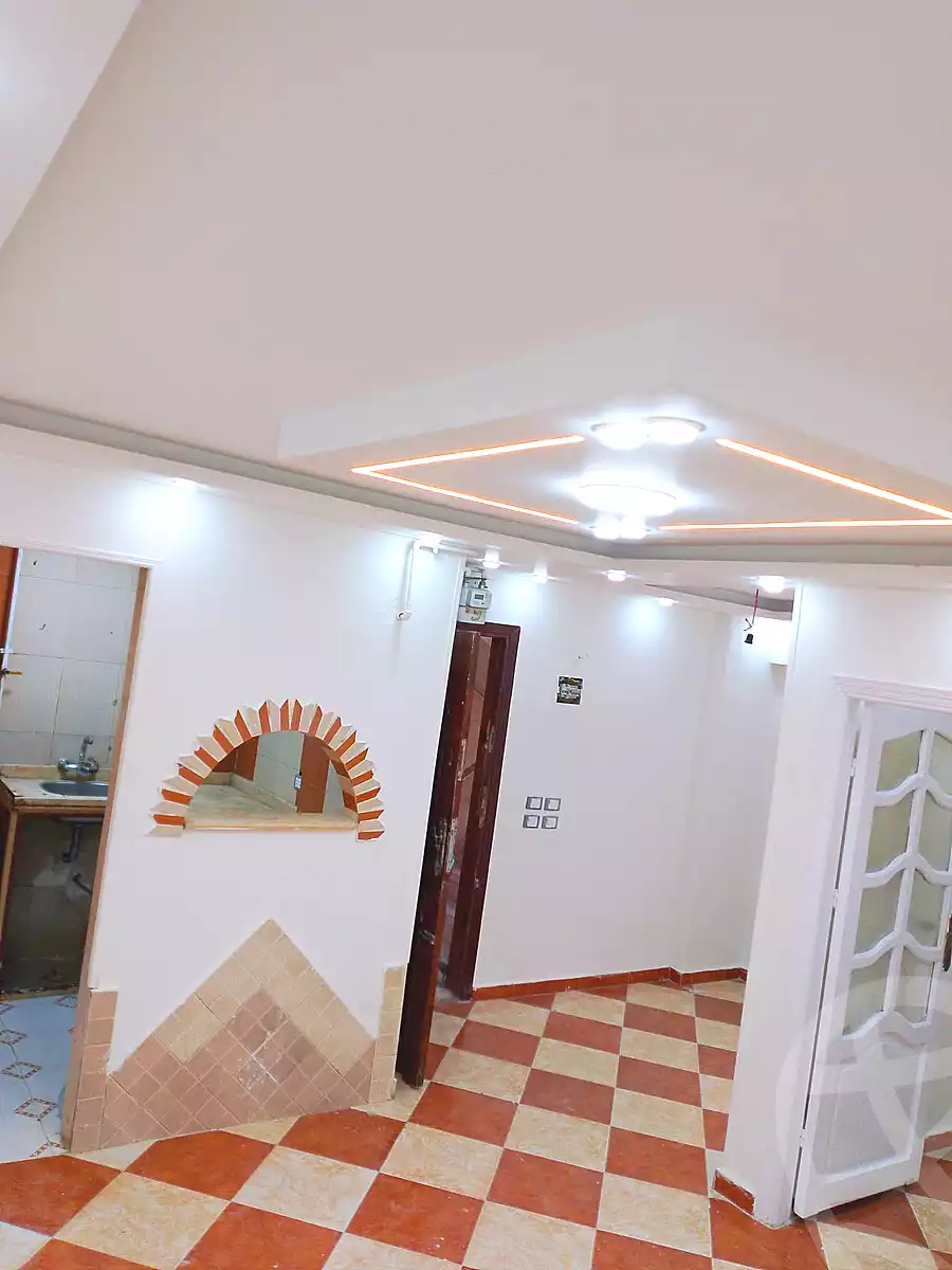 https://aqarmap.com.eg/ar/listing/7157881-for-sale-alexandria-new-miami-street-10