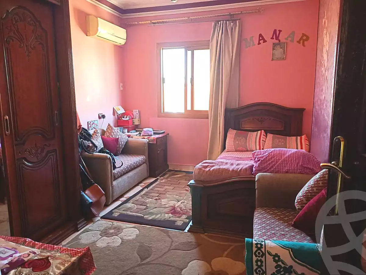 https://aqarmap.com.eg/en/listing/7157964-for-sale-cairo-helwan-rostom-st