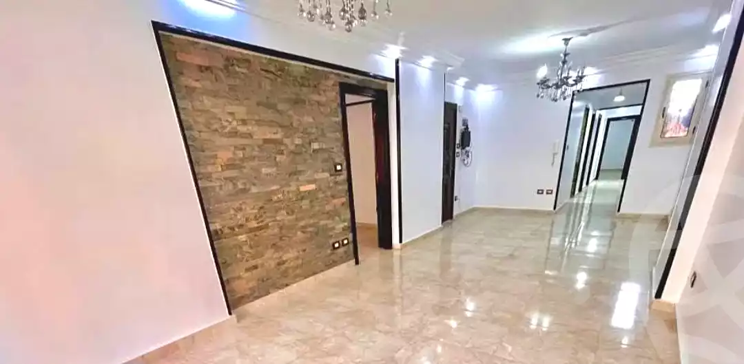 https://aqarmap.com.eg/en/listing/7158017-for-sale-alexandria-el-mandara-shr-jml-bd-lnsr