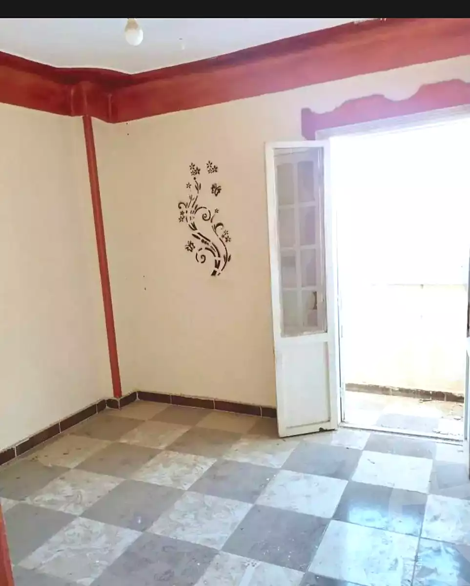 https://aqarmap.com.eg/ar/listing/7158027-for-sale-alexandria-al-agamy-el-hanouvel-amr-ibn-el-aas-st