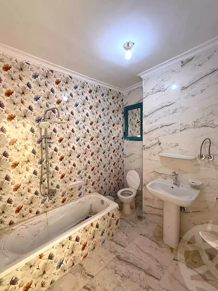 https://aqarmap.com.eg/en/listing/7158074-for-sale-alexandria-miami-street-57