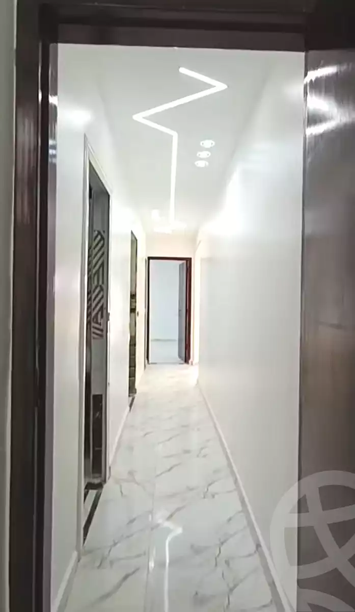 https://aqarmap.com.eg/ar/listing/7157842-for-sale-cairo-elnozha-Streettt-27