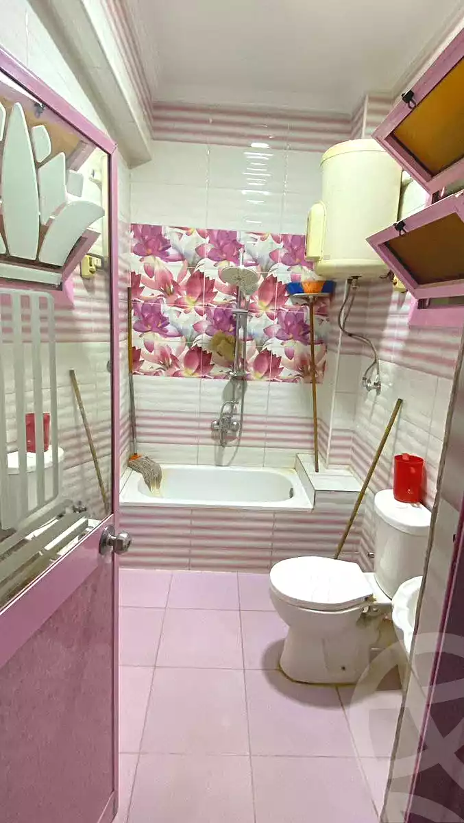 https://aqarmap.com.eg/ar/listing/7158213-for-sale-cairo-helwan-hadayek-helwan-nile-corniche-st