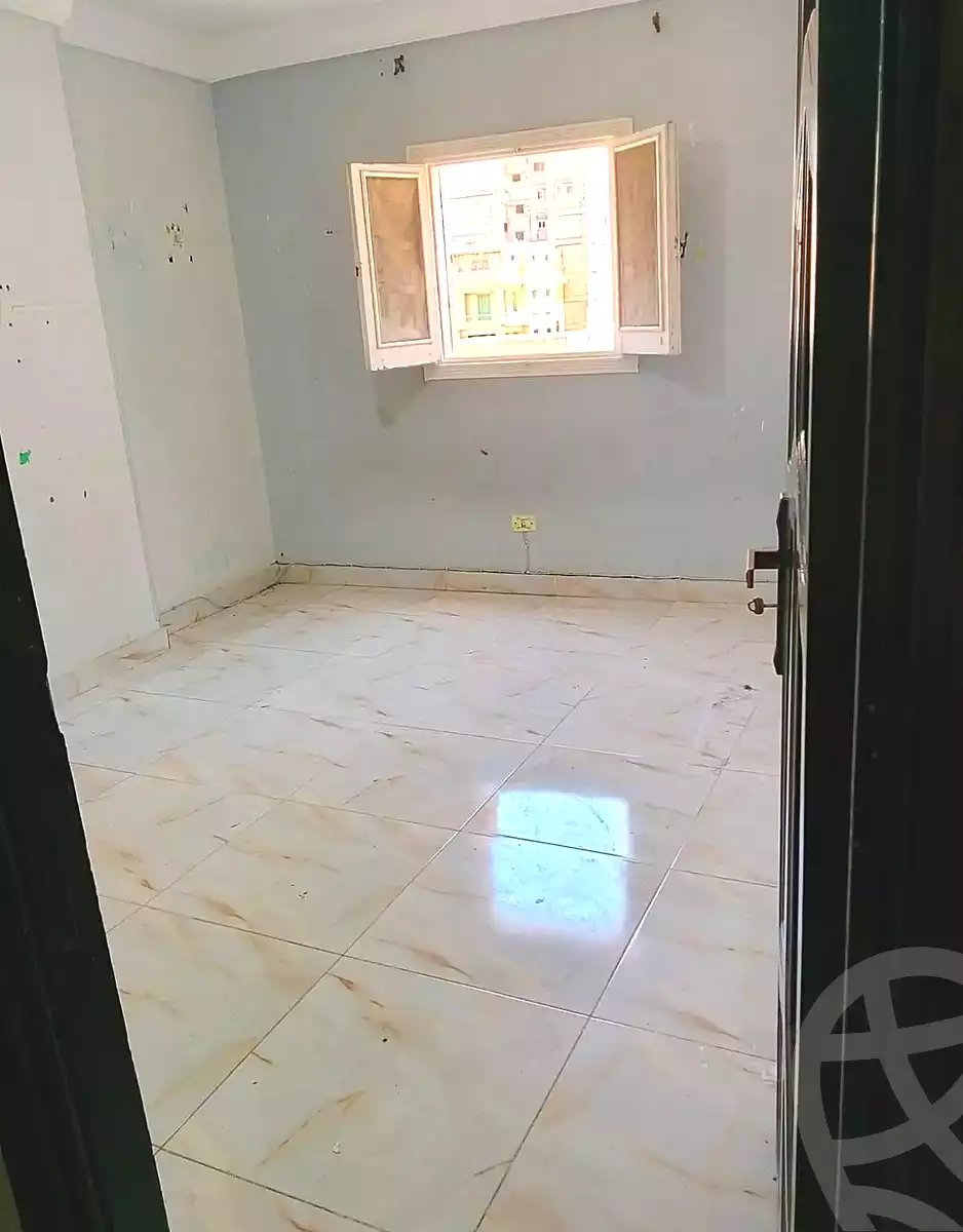https://aqarmap.com.eg/ar/listing/7158233-for-sale-alexandria-camp-cesar